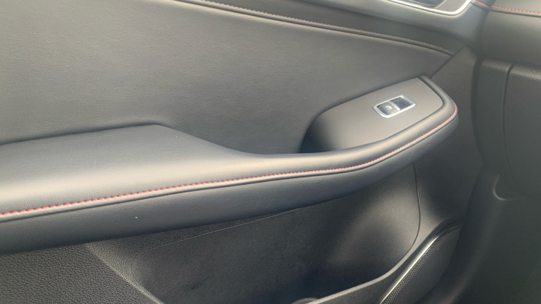 MG Hs 1.5 T-GDI Excite 5dr DCT Petrol Hatchback